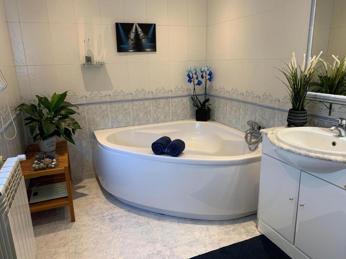 The Sweet Dreams Holiday House Азейтау Екстериор снимка